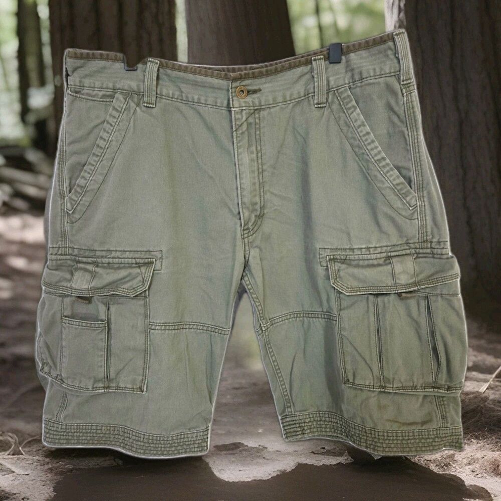 Levi's Cargo Shorts Relaxed Fit Khaki Green Men's 36 (act 36.5x12)
